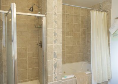 Rental in Tahoe - Master Bathroom (Shower and Separate Bathtub, Double Sinks)